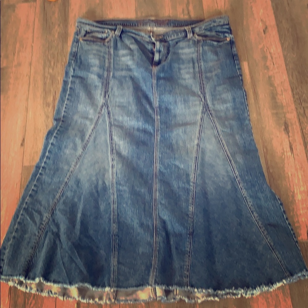 Long jean skirt old navy.